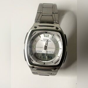 Casio Illuminator Telememo 30 AW-81 Men's Analog Digital Quartz Watch Worldtime